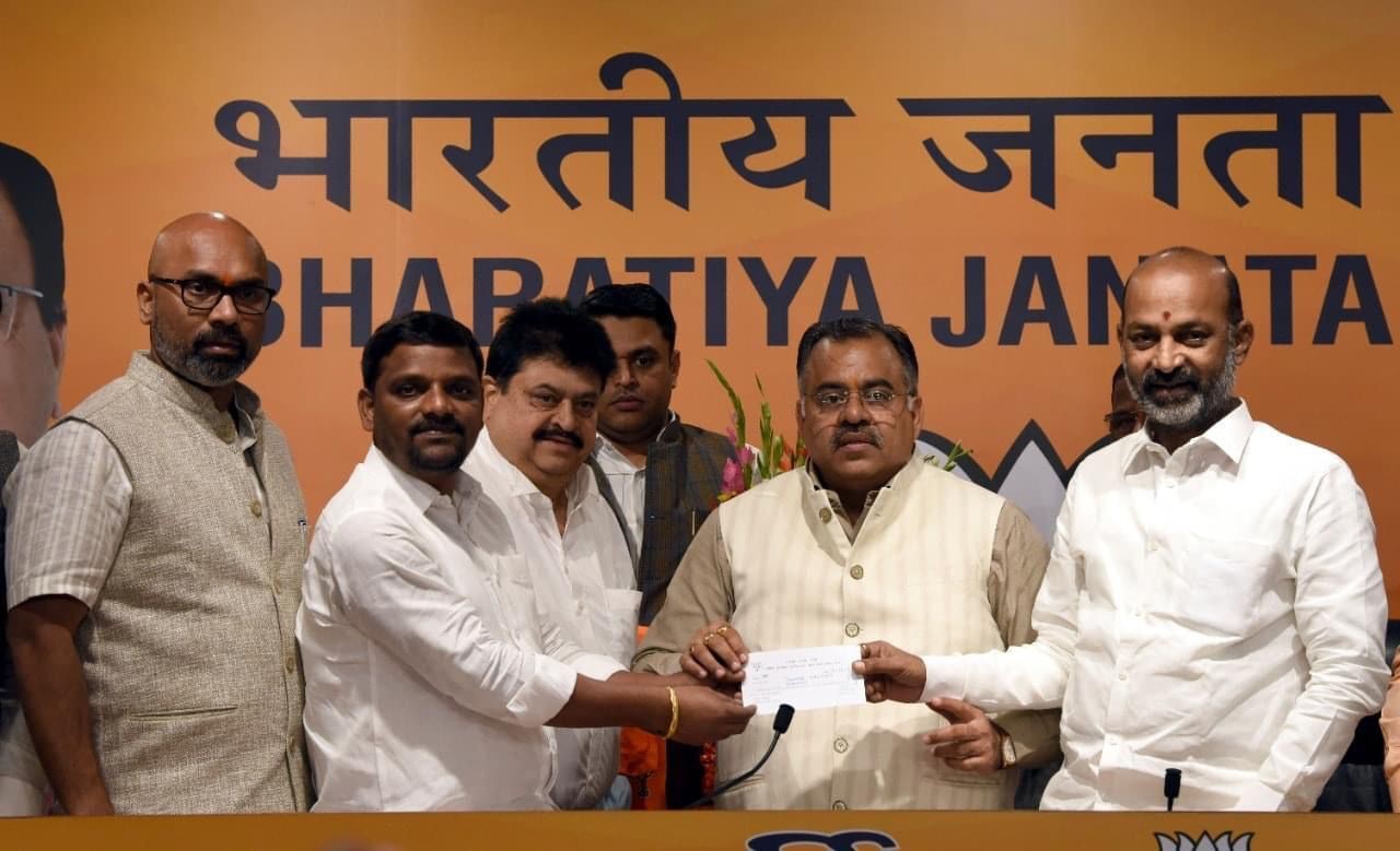 బీజేపీలో తీన్మార్ మల్లన్న బీజేపీలో తీన్మార్ మల్లన్న
