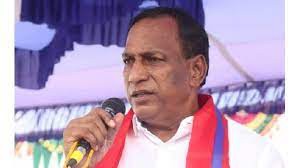 మంత్రి మల్లారెడ్డి తీరుపై తెరాస నేతల ఆగ్రహం మంత్రి మల్లారెడ్డి తీరుపై తెరాస నేతల ఆగ్రహం