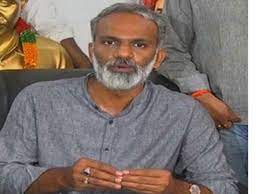 రాధాను ట్రాప్ చేయడానికే ప్లాన్ రాధాను ట్రాప్ చేయడానికే ప్లాన్