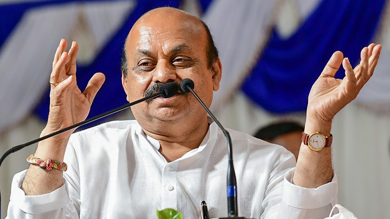 కర్ణాటక ఫలితాలపై కమలంలో కలవరం కర్ణాటక ఫలితాలపై కమలంలో కలవరం