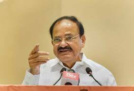 మాతృభాష కళ్లయితే..ఇంగ్లీషు కళ్ల అద్దాలు లాంటివి: వెంకయ్య మాతృభాష కళ్లయితే..ఇంగ్లీషు కళ్ల అద్దాలు లాంటివి: వెంకయ్య