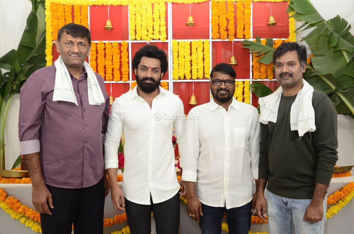 నందమూరి కల్యాణ్ రామ్ హీరోగా మైత్రీ మూవీ మేకర్స్ బ్యానర్ కొత్త చిత్రం నందమూరి కల్యాణ్ రామ్ హీరోగా మైత్రీ మూవీ మేకర్స్ బ్యానర్ కొత్త చిత్రం