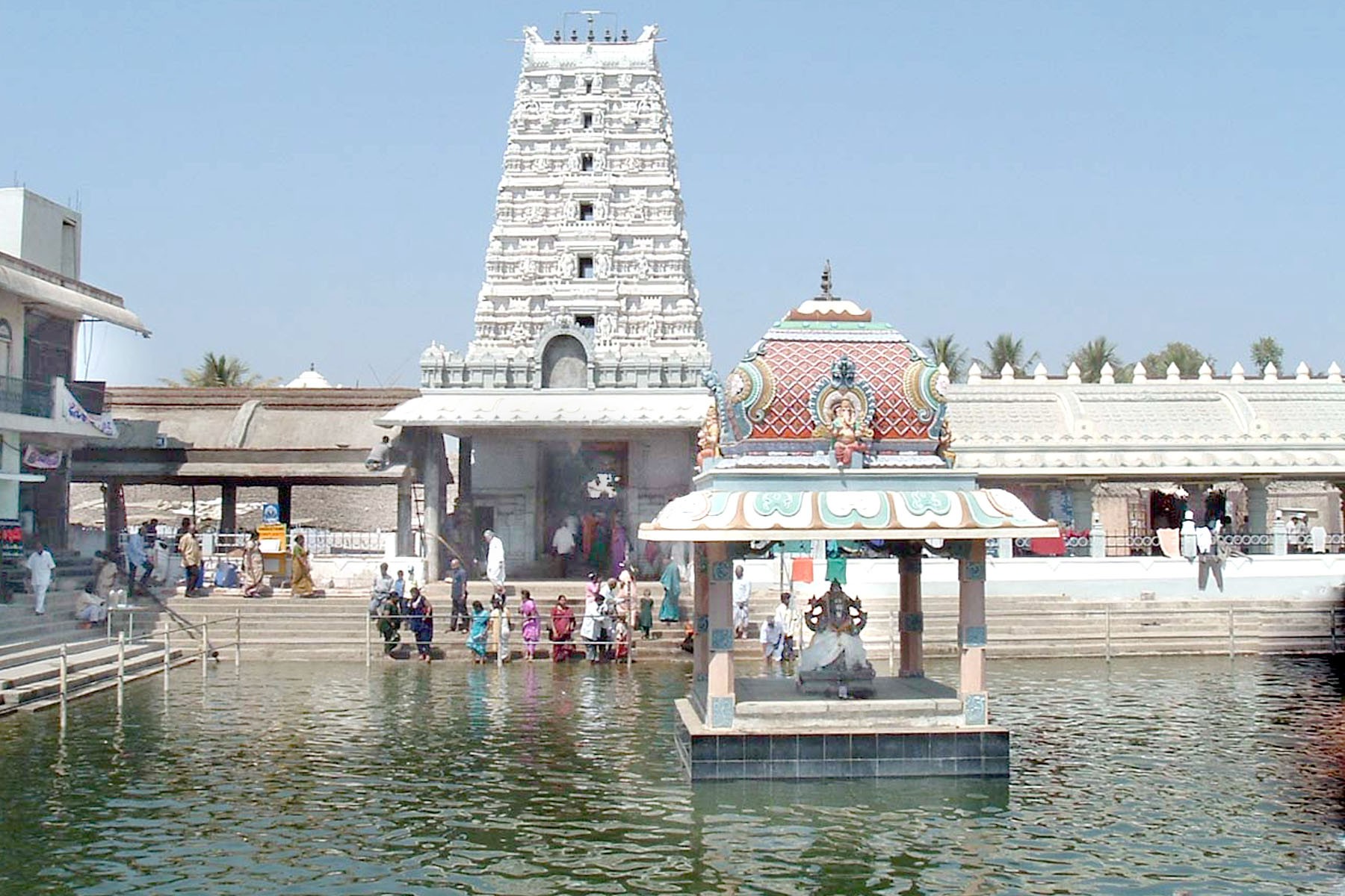 కాణిపాకం ఆలయంలో భద్రత పటిష్టం