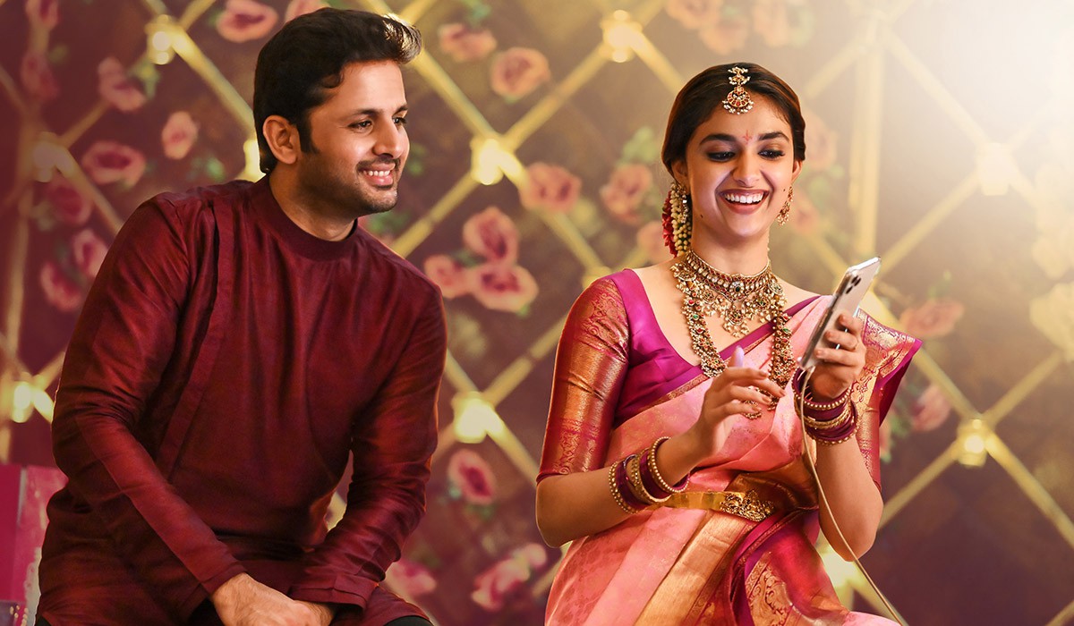 విడుదలకు రంగులద్దుకుంటున్న 'రంగ్ దే' విడుదలకు రంగులద్దుకుంటున్న 'రంగ్ దే'