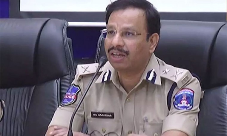 రోడ్డు ప్రమాదాలు తగ్గాయి సీపీ సజ్జనార్ రోడ్డు ప్రమాదాలు తగ్గాయి సీపీ సజ్జనార్