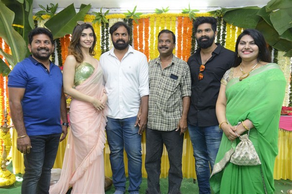 ఎ7 పిక్చర్స్ బ్యానర్ పై రక్కసి చిత్రం పూజా కార్యక్రమాలతో ప్రారంభం! ఎ7 పిక్చర్స్ బ్యానర్ పై రక్కసి చిత్రం పూజా కార్యక్రమాలతో ప్రారంభం!