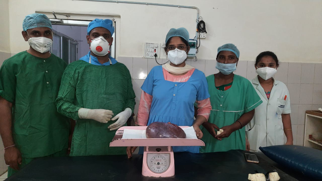 శిల్ప నర్సింగ్ హోమ్ లో అరుదైన శస్త్రచికిత్స శిల్ప నర్సింగ్ హోమ్ లో అరుదైన శస్త్రచికిత్స