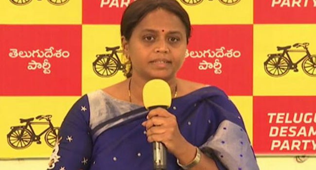 కరోనా కేసులు తగ్గినా... వైసీపీ అక్రమ కేసులు తగ్గడం లేదు కరోనా కేసులు తగ్గినా... వైసీపీ అక్రమ కేసులు తగ్గడం లేదు
