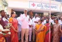 పేదల సుస్తి పోగొట్టేందుకే బస్తీ దవాఖానాలు పేదల సుస్తి పోగొట్టేందుకే బస్తీ దవాఖానాలు