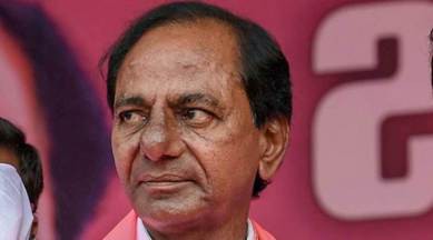 గులాబీతో కలిసేదెవరు...? గులాబీతో కలిసేదెవరు...?