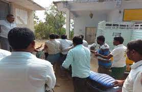 సర్పంచ్ భర్త ఆగడాలు ఆపాలి సర్పంచ్ భర్త ఆగడాలు ఆపాలి