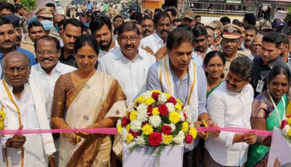 కేజీ టూ పీజీ సెంటర్ ప్రారంభం కేజీ టూ పీజీ సెంటర్ ప్రారంభం