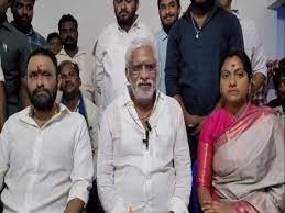 నాని స్థానంలో మండలి హనుమంతరావు ? నాని స్థానంలో మండలి హనుమంతరావు ?