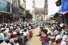 తెలంగాణలో రంజాన్ రచ్చ తెలంగాణలో రంజాన్ రచ్చ