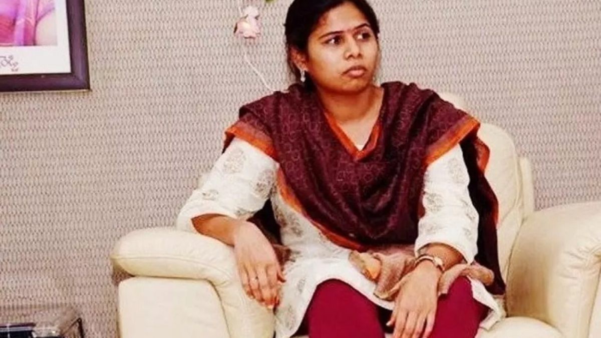 అఖిలప్రియకు 3 రోజుల పోలీసు కస్టడీ అఖిలప్రియకు 3 రోజుల పోలీసు కస్టడీ
