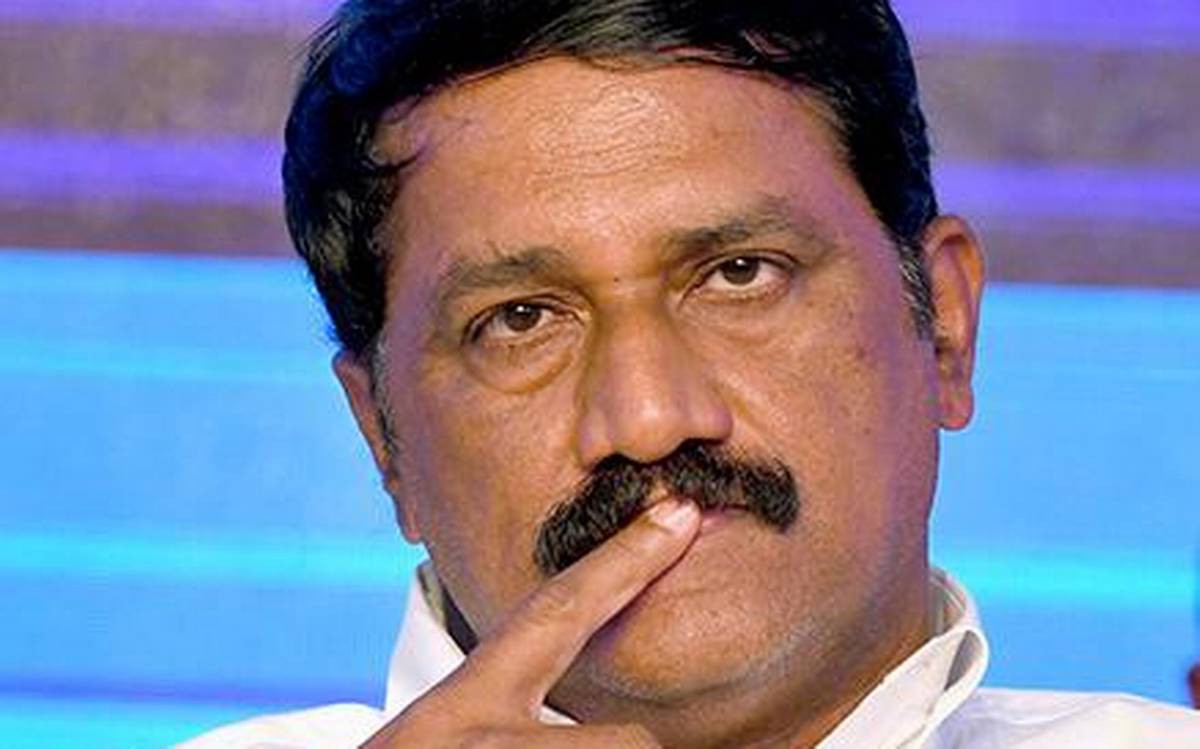 గంటా...ఏ ఎండకా గొడుగా.. గంటా...ఏ ఎండకా గొడుగా..