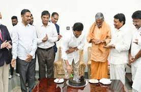 మంచి చేయాలనుకోవడం తప్పా మంచి చేయాలనుకోవడం తప్పా