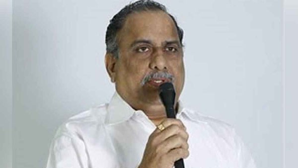కొత్త పార్టీ దిశగా ముద్రగడ అడుగులు కొత్త పార్టీ దిశగా ముద్రగడ అడుగులు