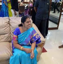 రైల్వే స్టేషన్ లో మాజీమేయర్ ఆరెస్టు రైల్వే స్టేషన్ లో మాజీమేయర్ ఆరెస్టు