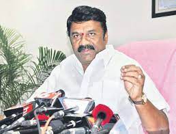 నాలాల పై మంత్రి తలసాని భేటీ నాలాల పై మంత్రి తలసాని భేటీ