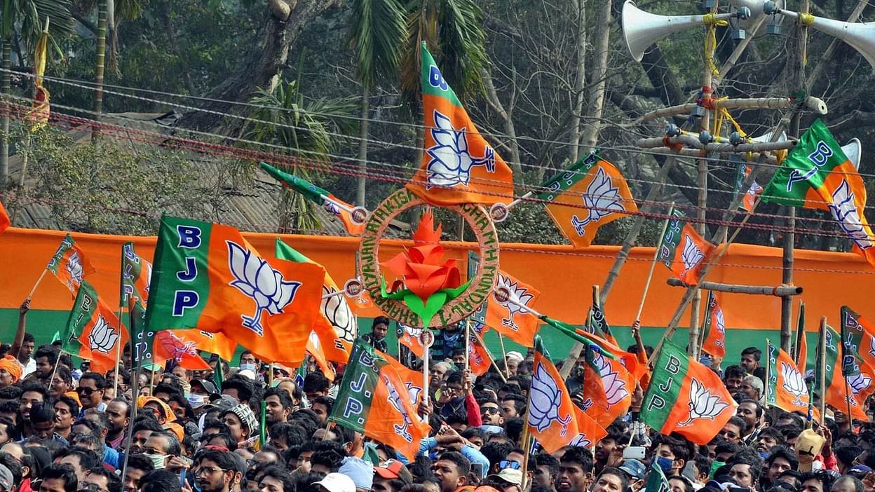 యూపీలో కమల వికాసం యూపీలో కమల వికాసం