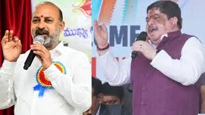 బండి సంజయ్ వర్సెస్ పొన్నం,,, బండి సంజయ్ వర్సెస్ పొన్నం,,,