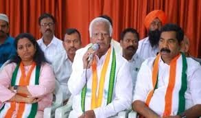 కెసిఆర్ తో పాటు హరీష్ రావు కూడా జైలుకి వెళ్లాల్సిందే కెసిఆర్ తో పాటు హరీష్ రావు కూడా జైలుకి వెళ్లాల్సిందే