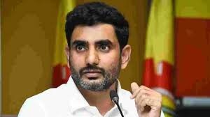 ముందుంది... మొసళ్ల పండుగ... ముందుంది... మొసళ్ల పండుగ...