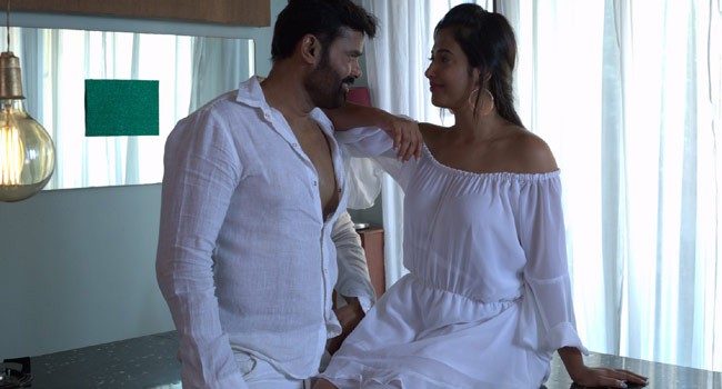 గోవాలో షూటింగ్ పూర్తి చేసుకున్న ‘‘బిహైండ్ సమ్వన్’’ గోవాలో షూటింగ్ పూర్తి చేసుకున్న ‘‘బిహైండ్ సమ్వన్’’