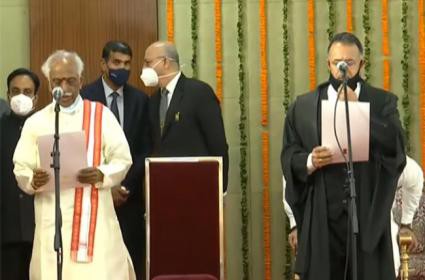 హర్యానా గవర్నర్గా బండారు దత్తాత్రేయ ప్రమాణస్వీకారం హర్యానా గవర్నర్గా బండారు దత్తాత్రేయ ప్రమాణస్వీకారం