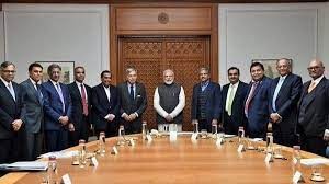 ఫ్రాన్స్ పారిశ్రామిక వేత్తలతో మోడీ.. భేటీ ఫ్రాన్స్ పారిశ్రామిక వేత్తలతో మోడీ.. భేటీ