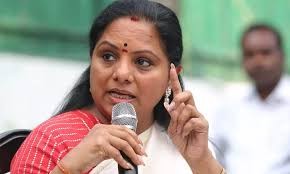 కాంగ్రెస్ నిర్ణయాన్ని సమర్ధిస్తున్న కవిత