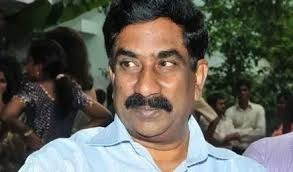 సిట్ విచారణకు హాజరైన ఆంధ్రజ్యోతి ఎండీ రాధాకృష్ణ సిట్ విచారణకు హాజరైన ఆంధ్రజ్యోతి ఎండీ రాధాకృష్ణ