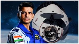 ల్యాండ్ అయిన శుభాంశు శుక్లా ల్యాండ్ అయిన శుభాంశు శుక్లా