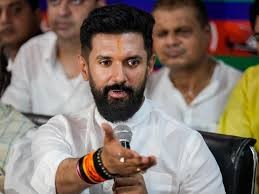 ఎన్డీయేకు పాశ్వాన్ పార్టీ గుడ్ బై ఎన్డీయేకు పాశ్వాన్ పార్టీ గుడ్ బై
