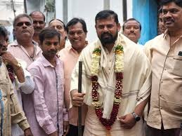 స్వతంత్ర అభ్యర్ధిగా ఎన్నికల బరిలోకి రాజాసింగ్ స్వతంత్ర అభ్యర్ధిగా ఎన్నికల బరిలోకి రాజాసింగ్