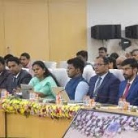 ఏపీ సర్కార్ లో పనిచేయలేమంటున్న ఐఏఎస్, ఐపీఎస్ లుఁ