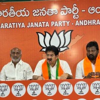 కాంగ్రెస్ వి అవగాహన లేకుండా కాంగ్రెస్ తప్పుడు ఆరోపణలు