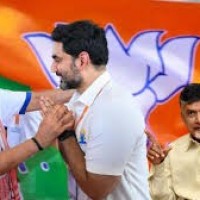 లోకేష్ పై ప్రధాని పొగడ్తలు.. టీడీపీలో భయం