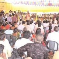 మూడు జిల్లాల్లో తమ్ముళ్ల డిష్యూం.. డిష్యూం...