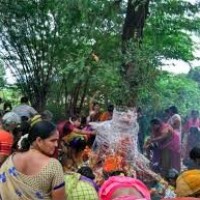 నాగాలమ్మ గుడి కూల్చివేతపై రచ్చ...