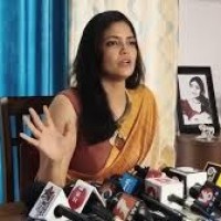 నటి కల్పితపై కేసు నమోదు