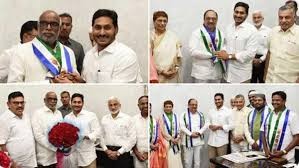 వైసీపీలో జాయినింగ్స్ కు గ్రీన్ సిగ్నల్ వైసీపీలో జాయినింగ్స్ కు గ్రీన్ సిగ్నల్