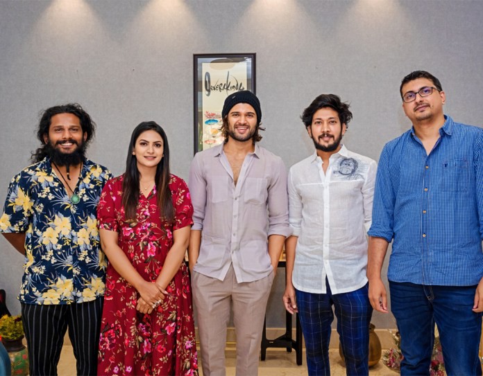 విజయ్ దేవరకొండ లాంచ్ చేసిన 'పచ్చీస్' టీజర్ విజయ్ దేవరకొండ లాంచ్ చేసిన 'పచ్చీస్' టీజర్