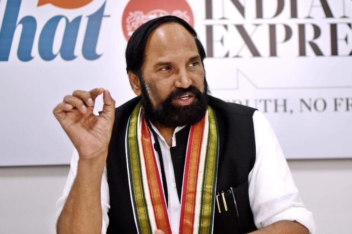 వందల కోట్ల యాడ్స్ పై ఇన్ కమ్ ట్యాక్స్ విచారణ జరపాలి. ఉత్తమ్ కుమార్ రెడ్డి, వందల కోట్ల యాడ్స్ పై ఇన్ కమ్ ట్యాక్స్ విచారణ జరపాలి. ఉత్తమ్ కుమార్ రెడ్డి,
