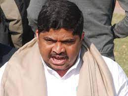 పొన్నం..దారెటు పొన్నం..దారెటు