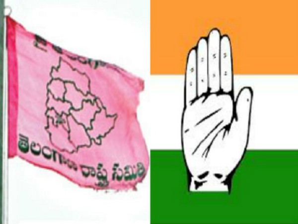 కాంగ్రెస్ తో పింక్ అడుగులా... కాంగ్రెస్ తో పింక్ అడుగులా...