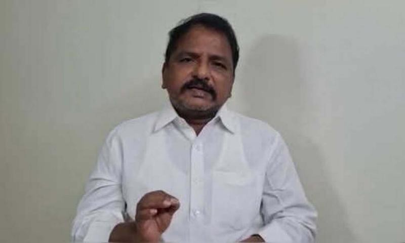 నాటుసారా ఘటనపై మానవహక్కుల కమిషన్కు ఫిర్యాదు నాటుసారా ఘటనపై మానవహక్కుల కమిషన్కు ఫిర్యాదు