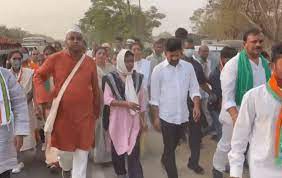సర్వోదయ సంకల్ప యాత్రలో రేవంత్ రెడ్డి సర్వోదయ సంకల్ప యాత్రలో రేవంత్ రెడ్డి