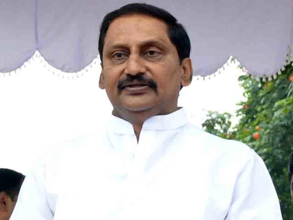 కిరణ్ కుమార్ రెడ్డికి వర్గం ఎవరు... కిరణ్ కుమార్ రెడ్డికి వర్గం ఎవరు...